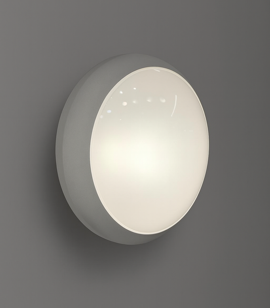 Round wall light fixture with E27 base lamp