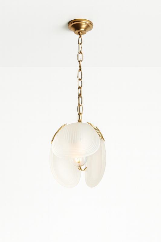Suspended light fixture with E27 Base lamp