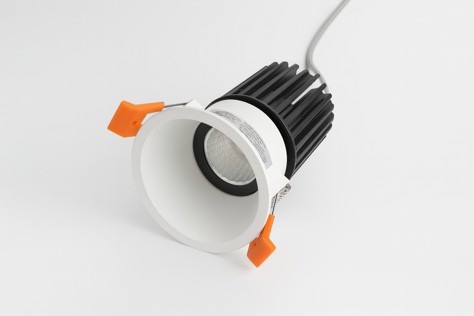 Ceiling recessed spot light with COB LED base lamp