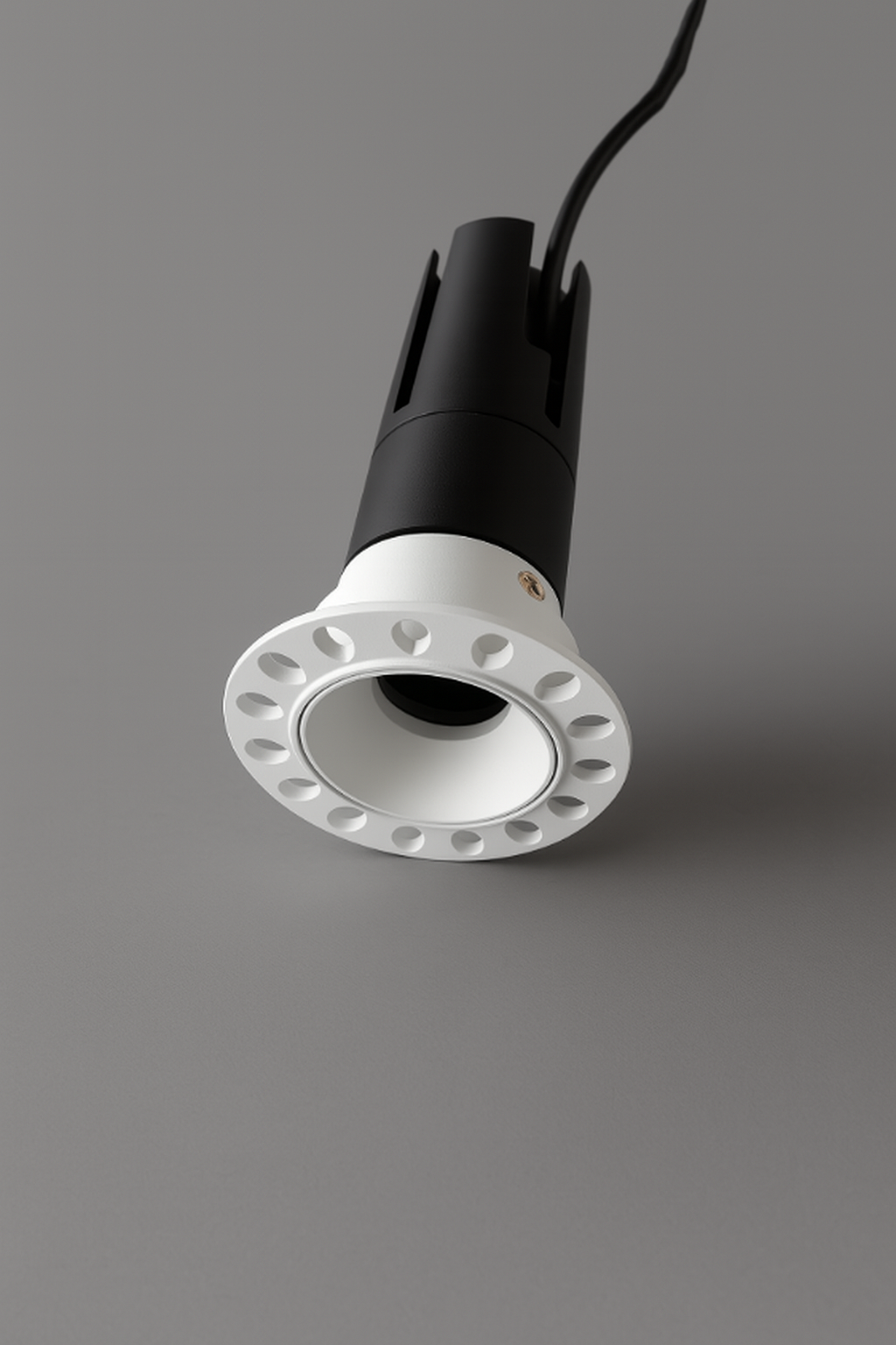 Black and white recessed mini spotlight with COB/SMD base lamp