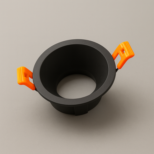 Round recessed MR16 Base spotlight