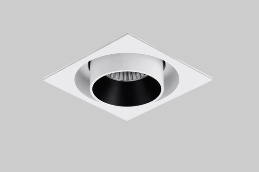 White recessed spot light