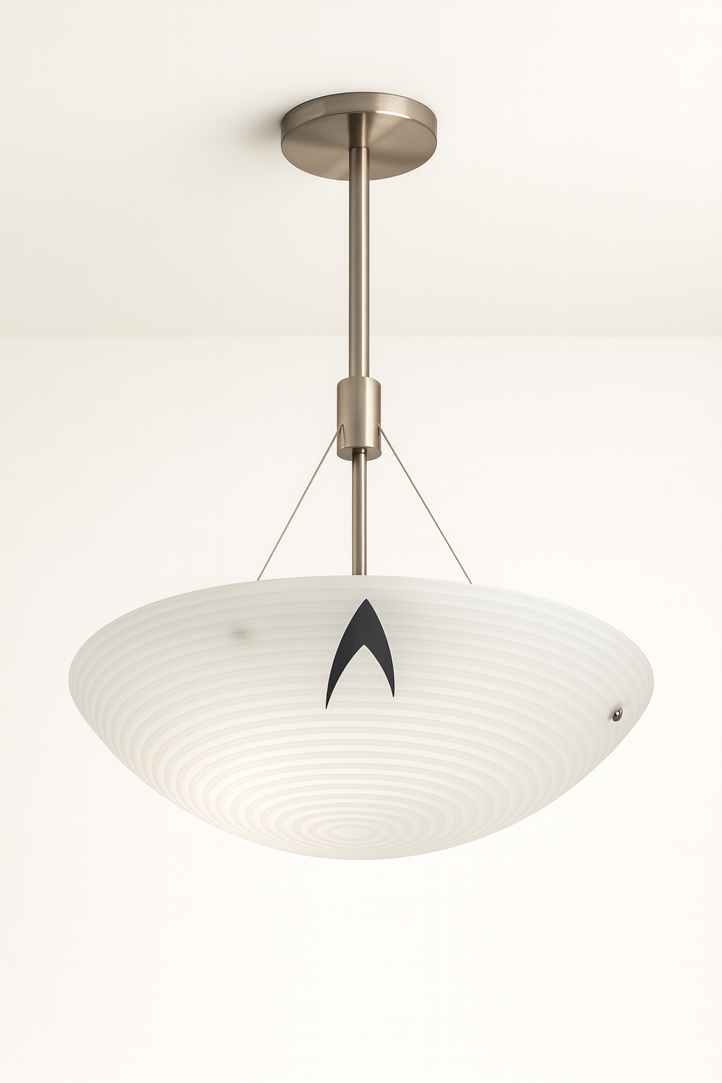 Suspended light fixture with E27 base lamp