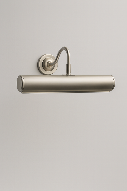 Wall-mounted Picture light fixture with E14 base lamp