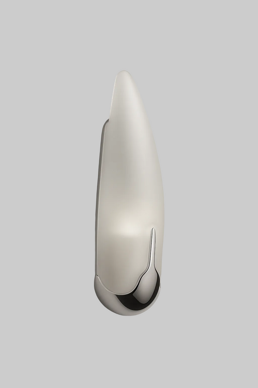 Modern wall-mounted light in UAE