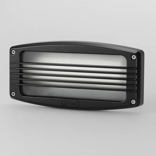 Recessed step light with E27 base lamp