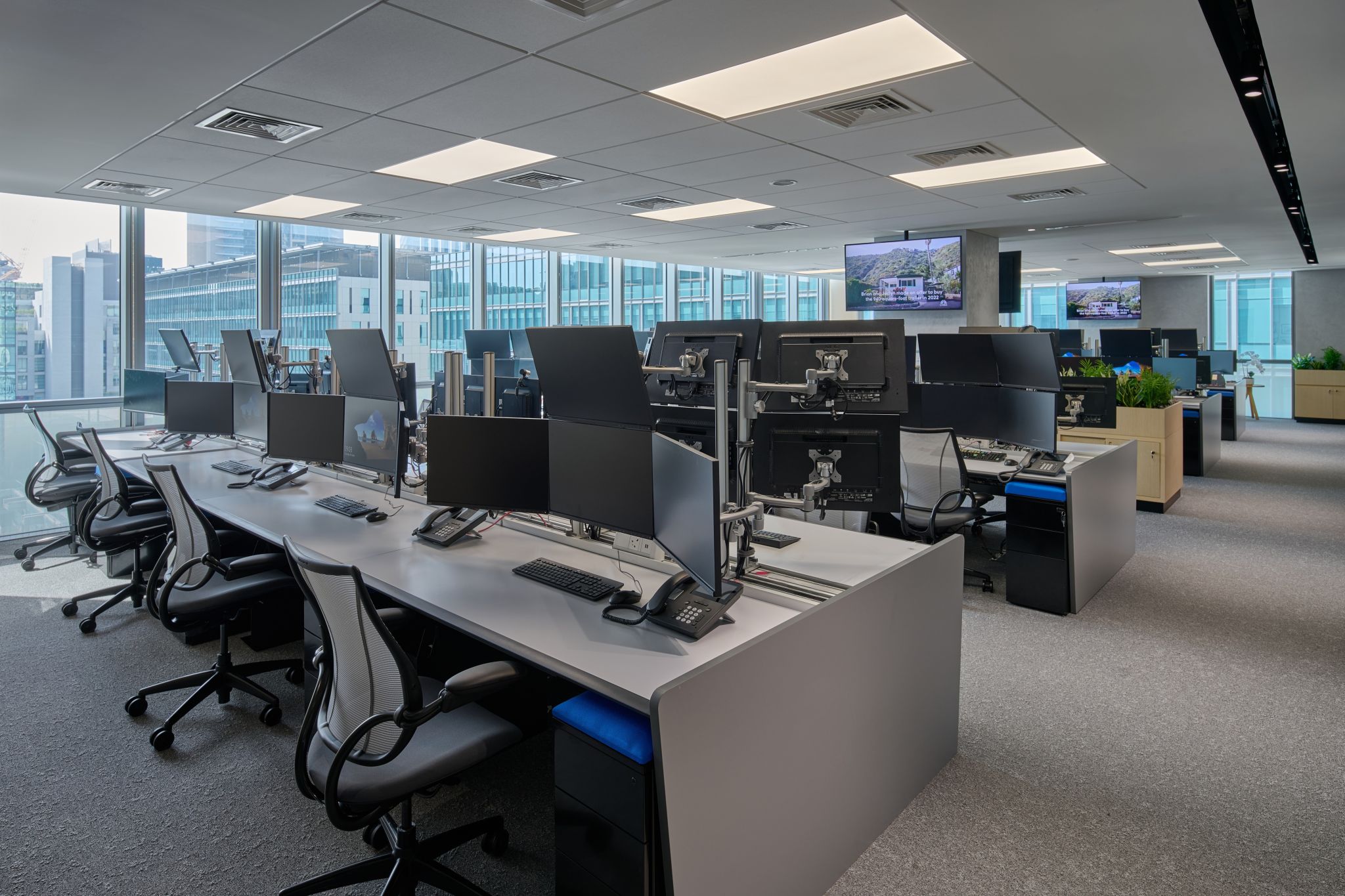 Bluecrest Capital Management Office 2 Lighting at Dubai, UAE