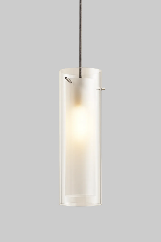 Suspended pended with E27 base lamp