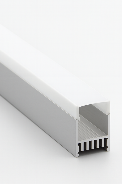 Mounted aluminium profile with COB/SMD base lamp