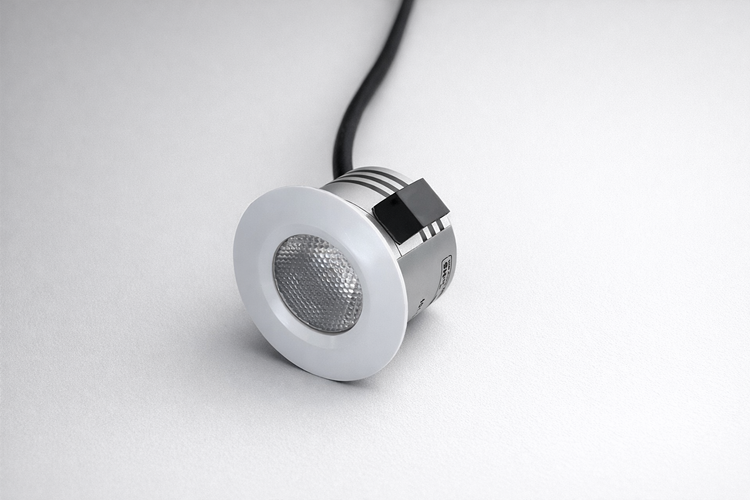 White recessed mini spotlight with COB/SMD base lamp