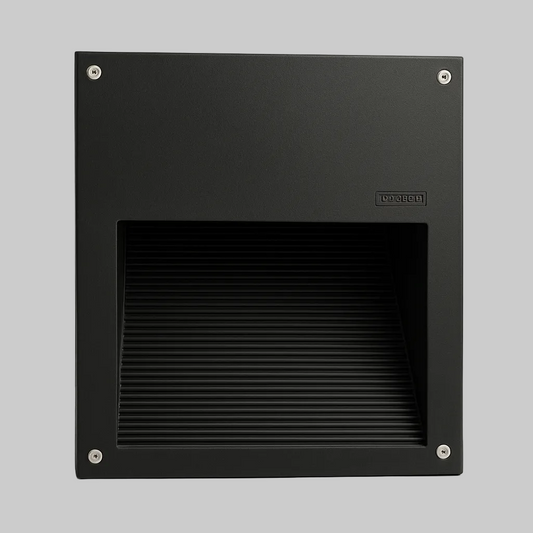 Black square wall-recessed outdoor light fixture with E27 Base lamp