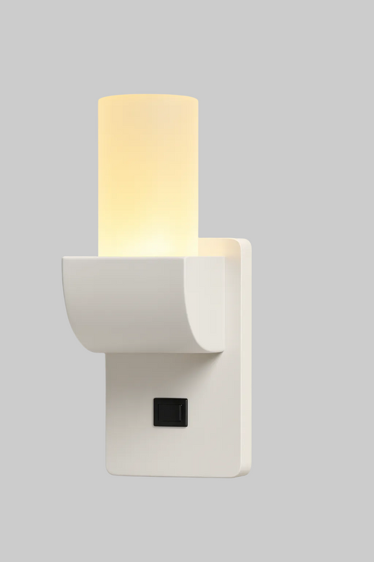 Modern wall light in UAE