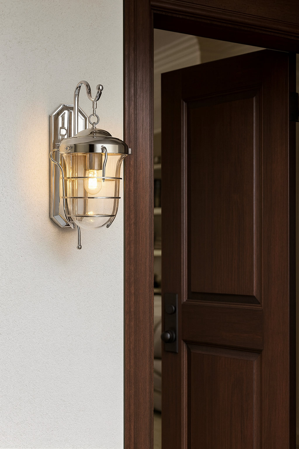 Wall mounted light with E27 base lamp