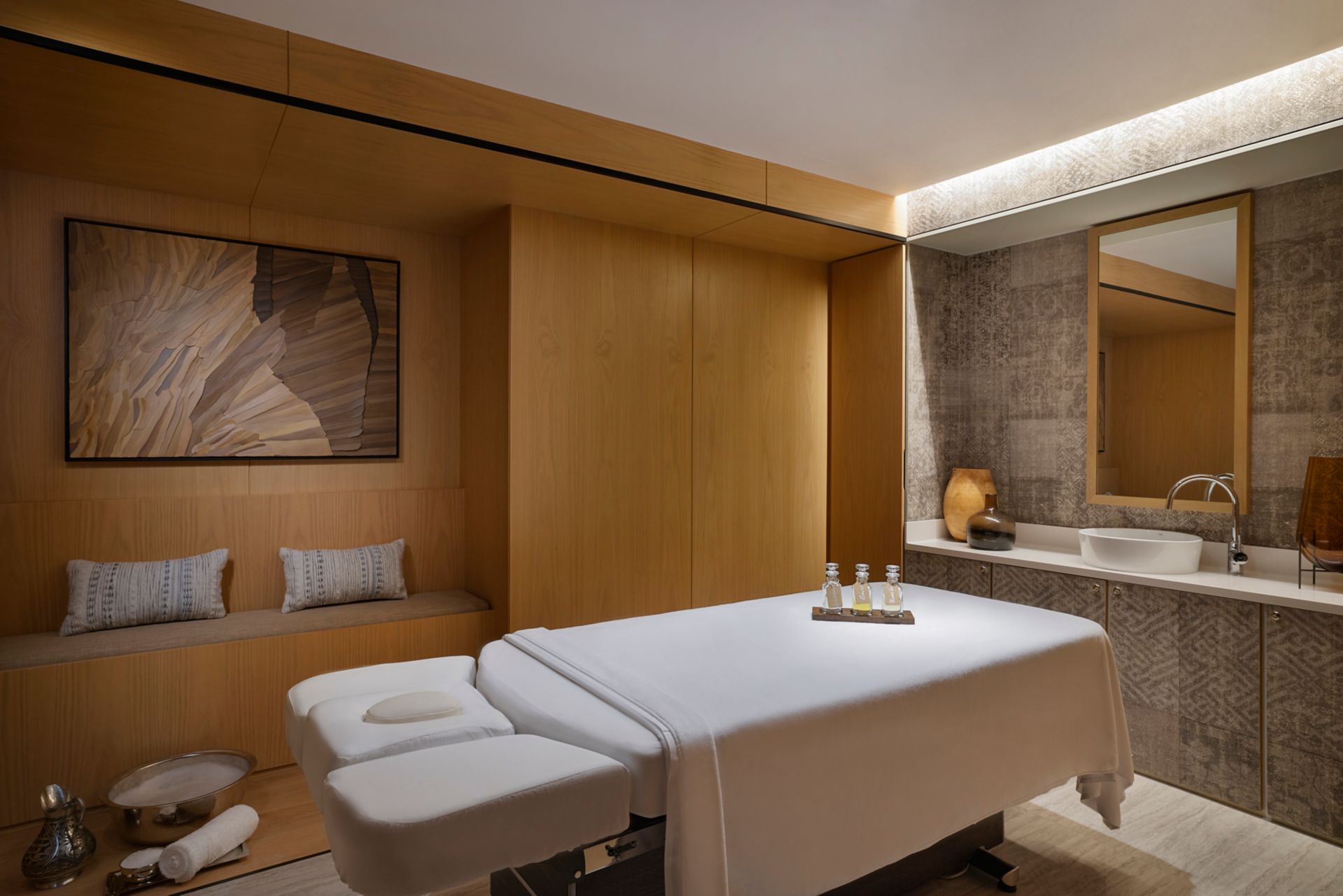 Mariott Resort Ligting design at jumeirah UAE