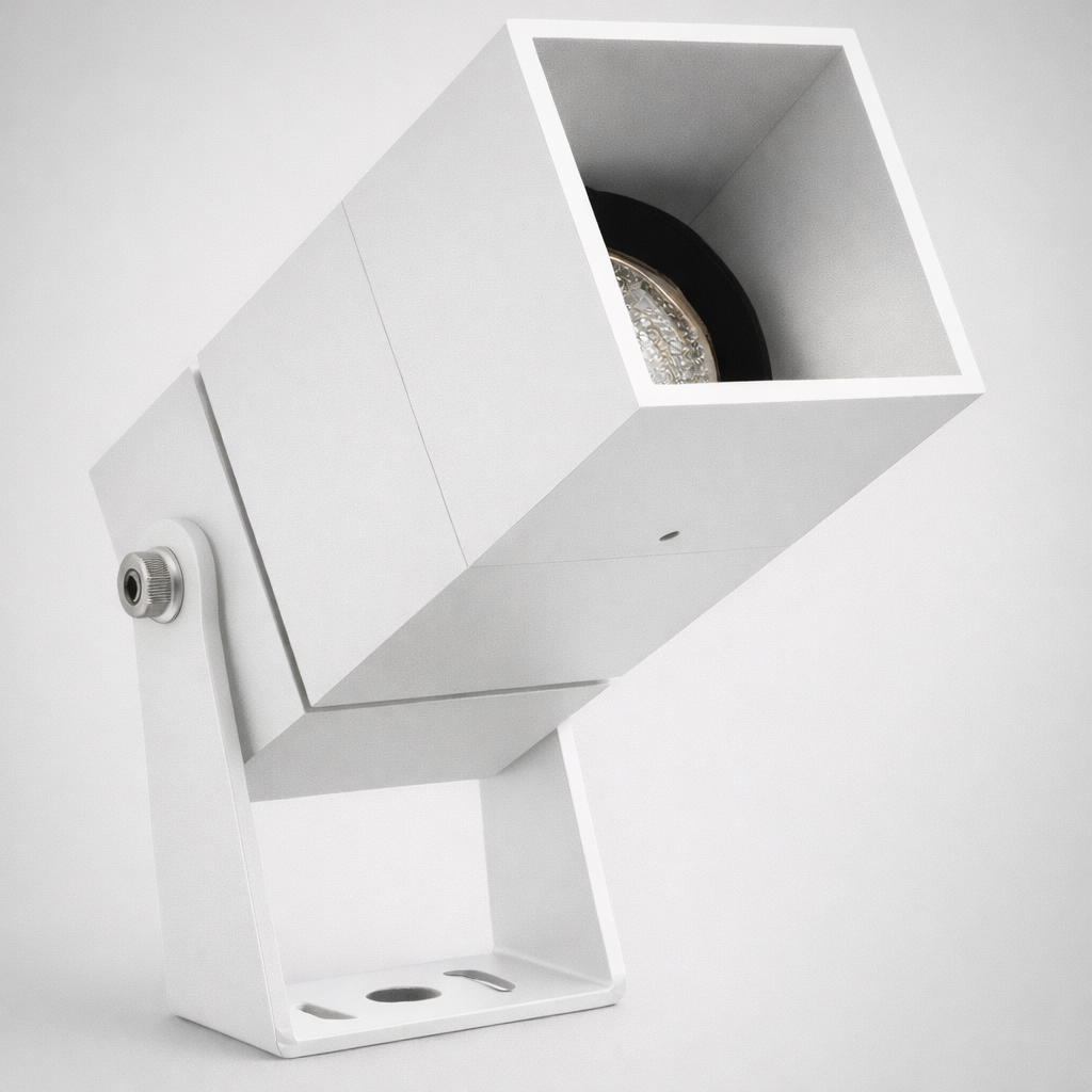 Mounted landscape spotlight in UAE