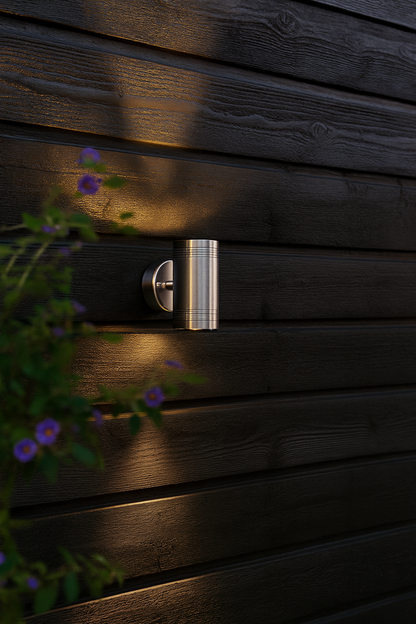 Metallic wall mounted light in a outdoor wall 