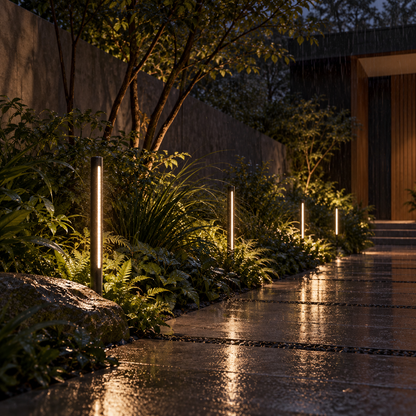 Black outdoor spike light fixture 
