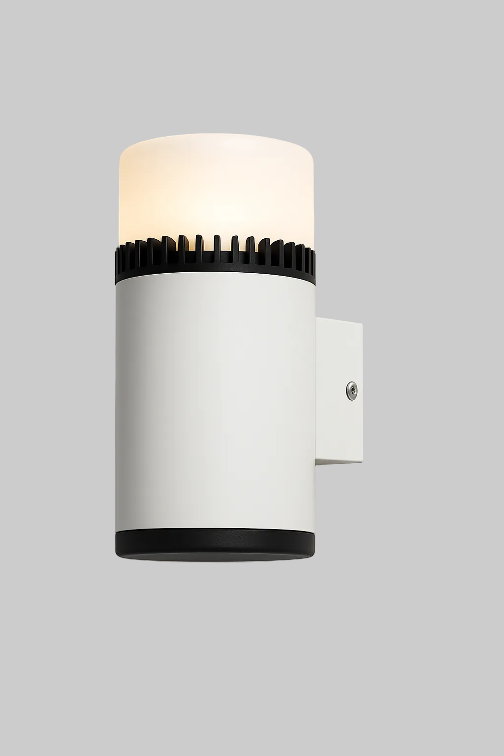 Modern wall mounted light in UAE