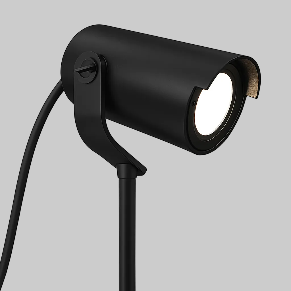 Black outdoor spike light 