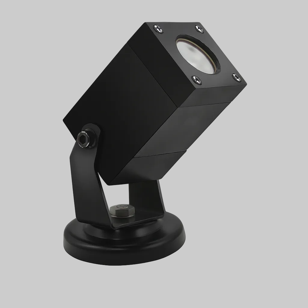 Outdoor floor mounted spotlight 