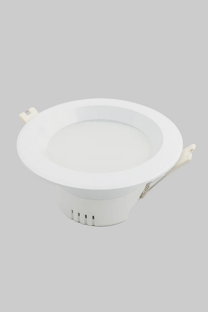 White recessed ceiling light 