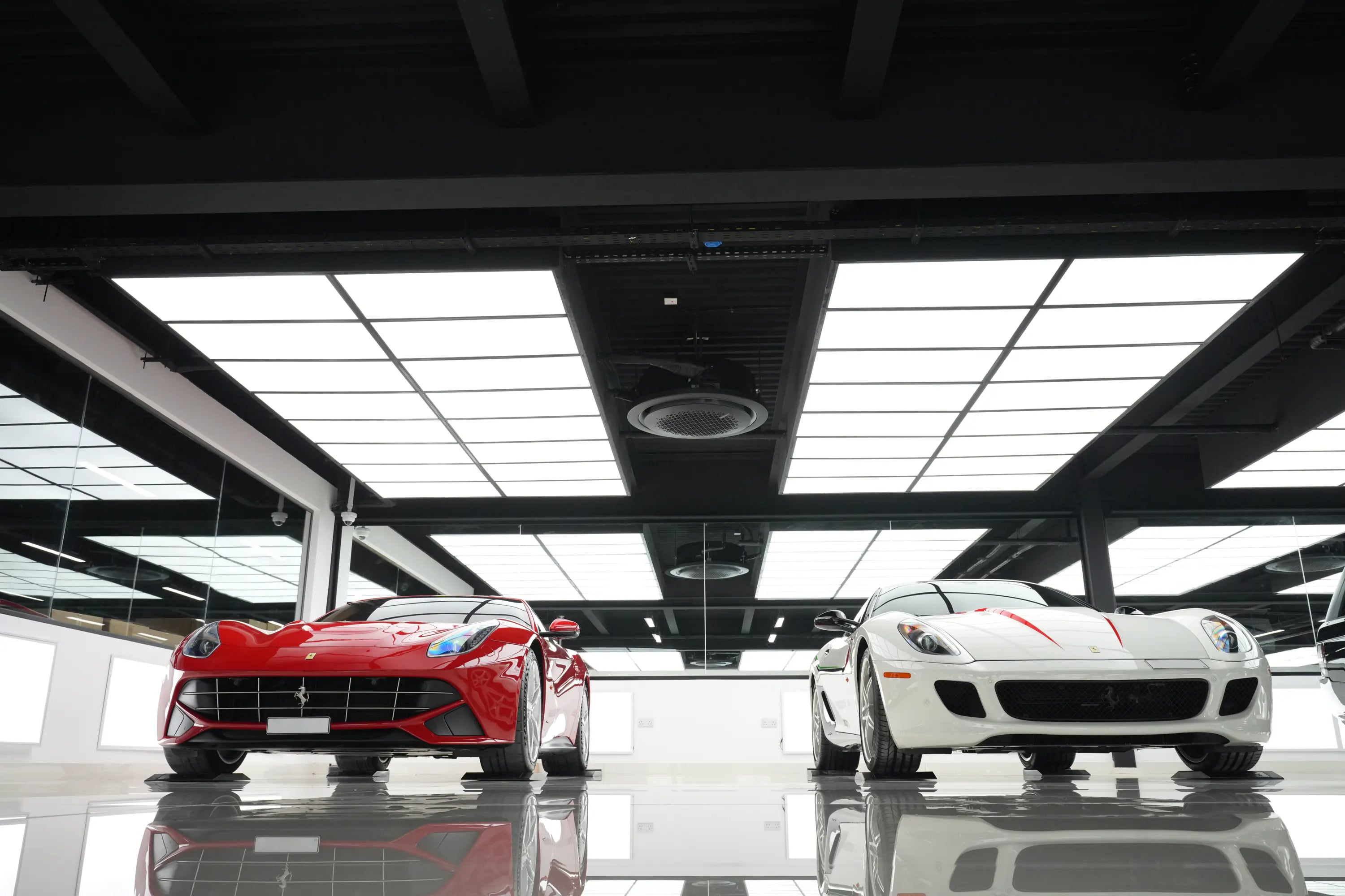 Topaz detailing Lighting at Dubai, UAE