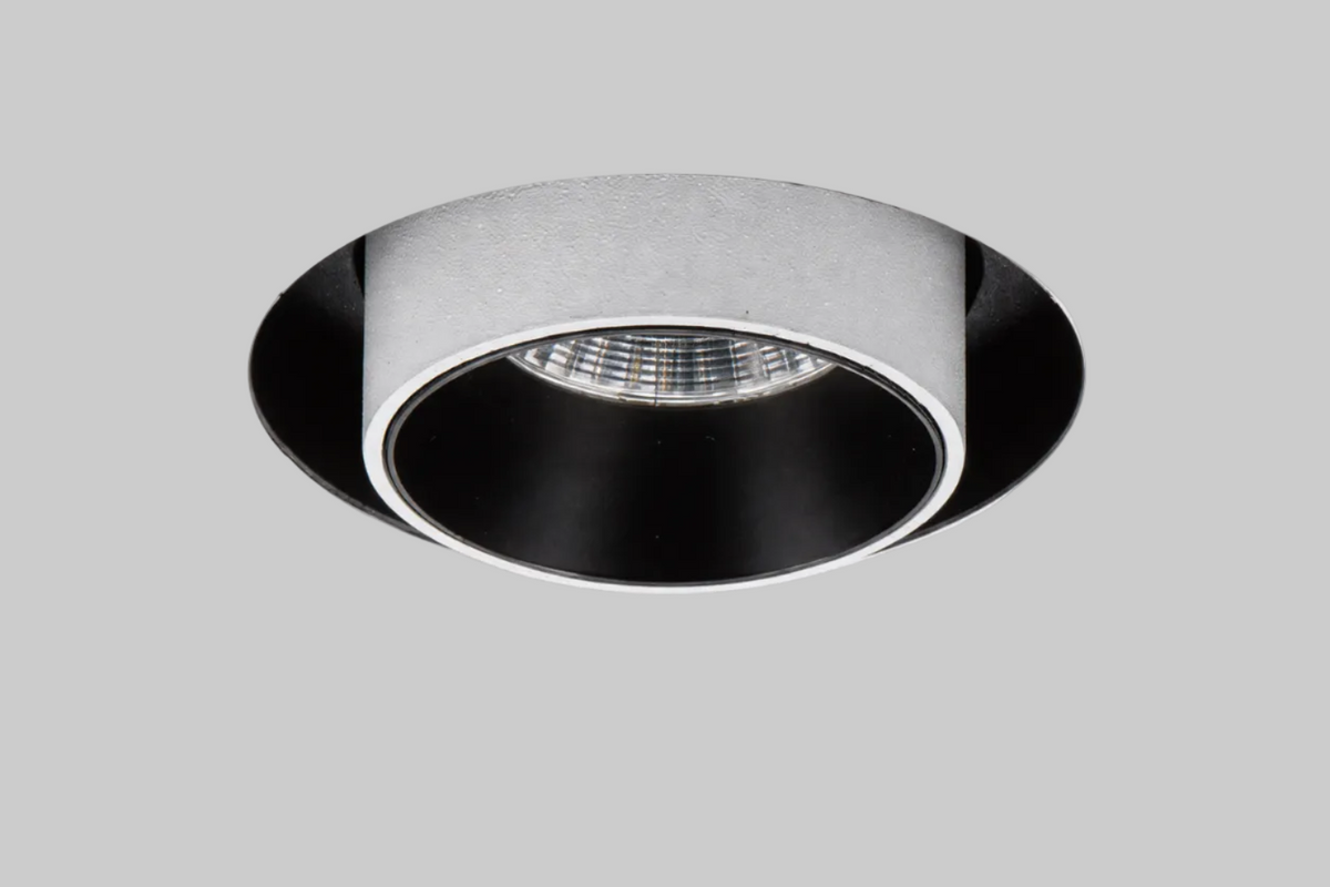 White round recessed trimless spotlight