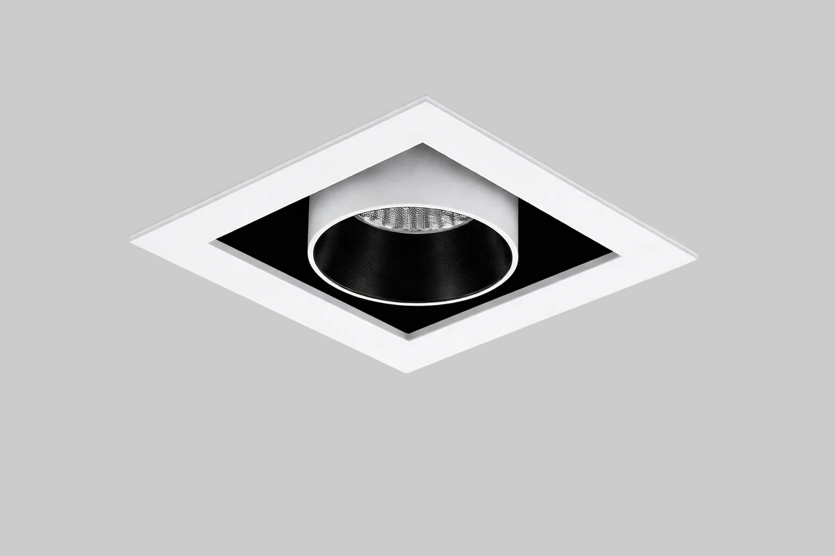 White recessed square spot light 