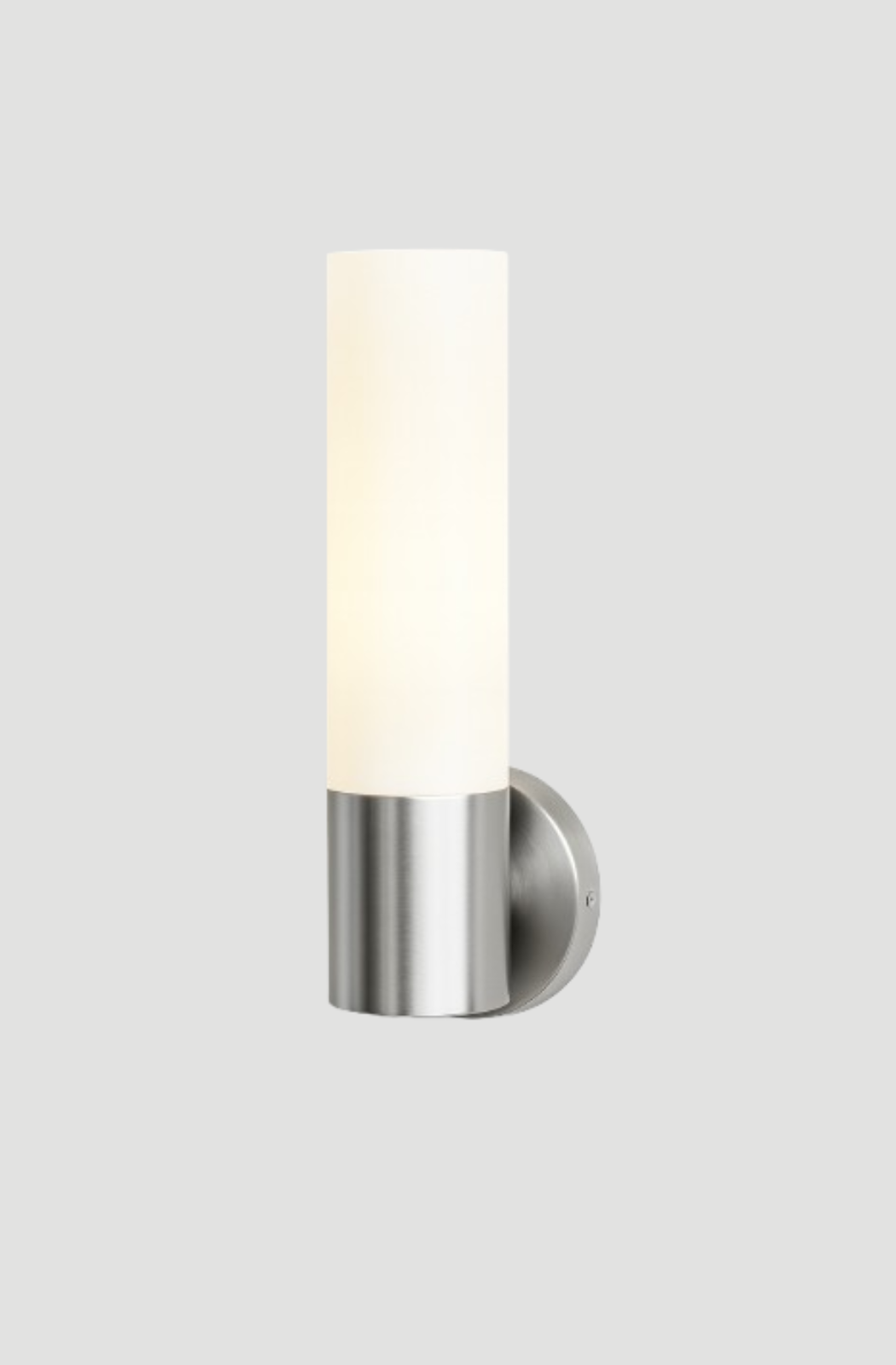 Wall mounted light with E27 base lamp