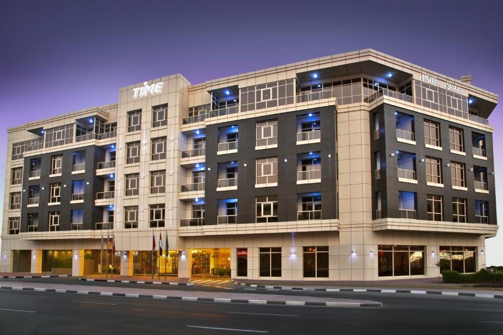 Interior and exterior lighting design at Time Grand Plaza Hotel, Dubai